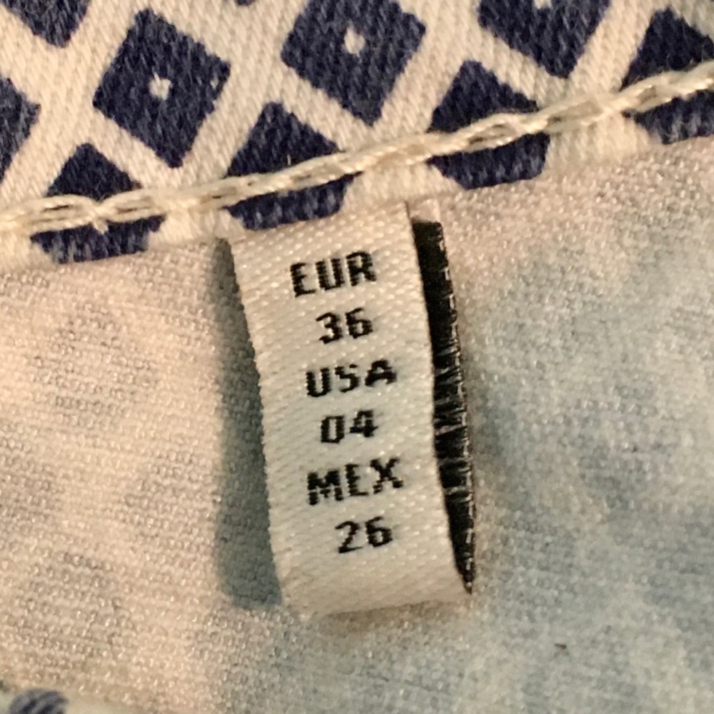 Zara White & Blue Pattern Skinny Jeans - Picture 7 of 14